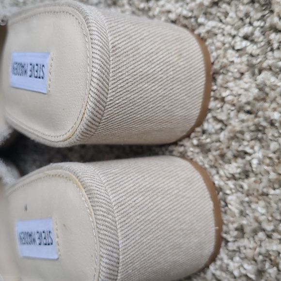 Steve Madden Women's Cream Studded Mules Size 9 M - Picture 5 of 8